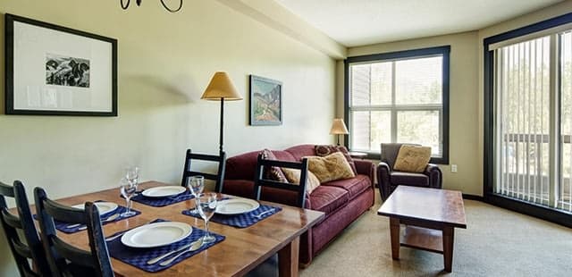 Summit Lodge