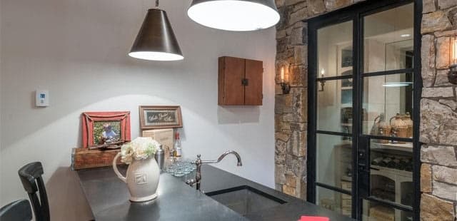 Petra Domus Home