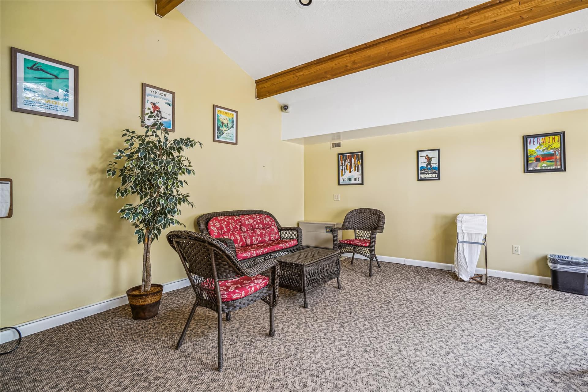 Sitting area in the lounge.