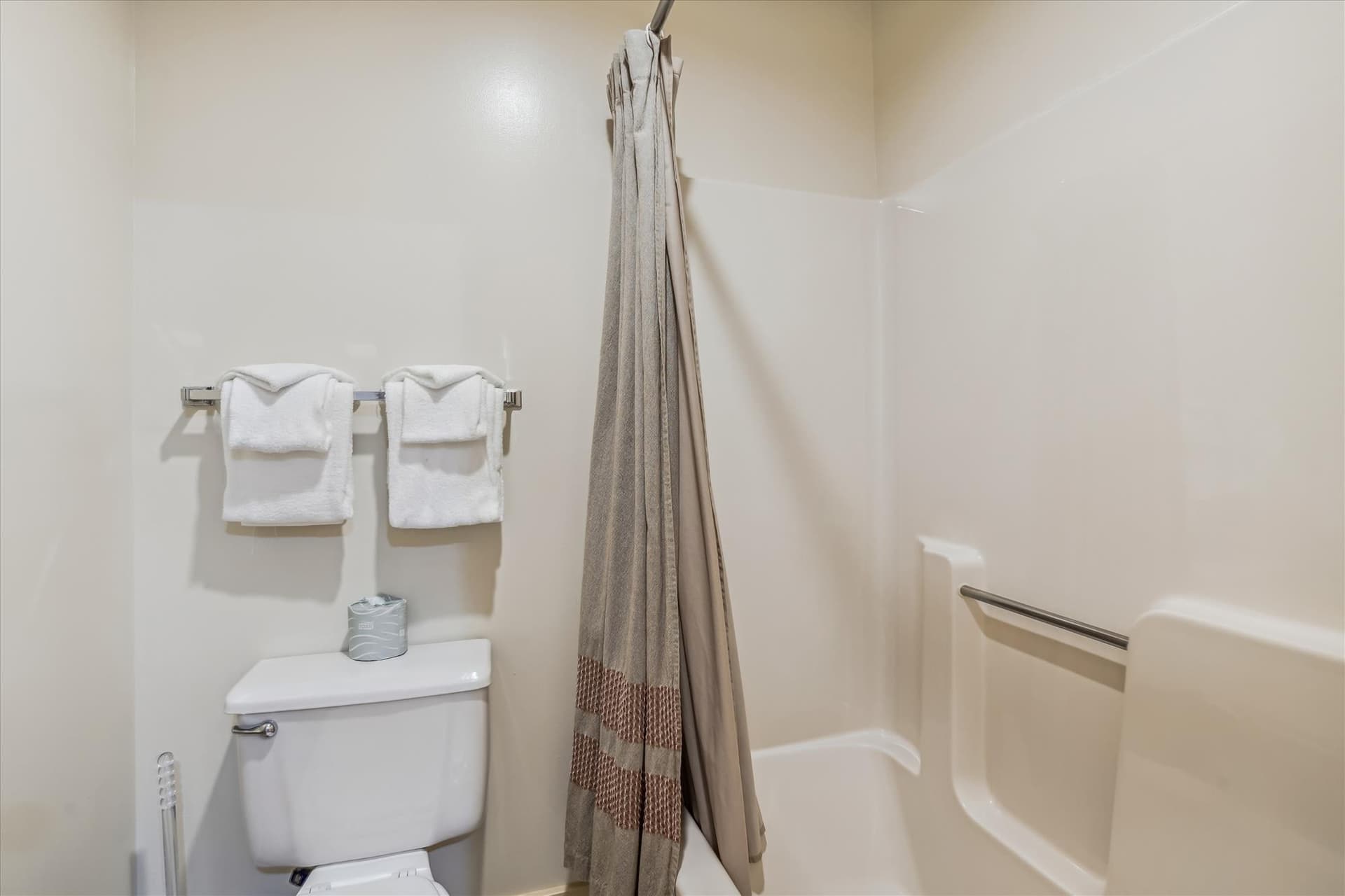 Shower/tub combo