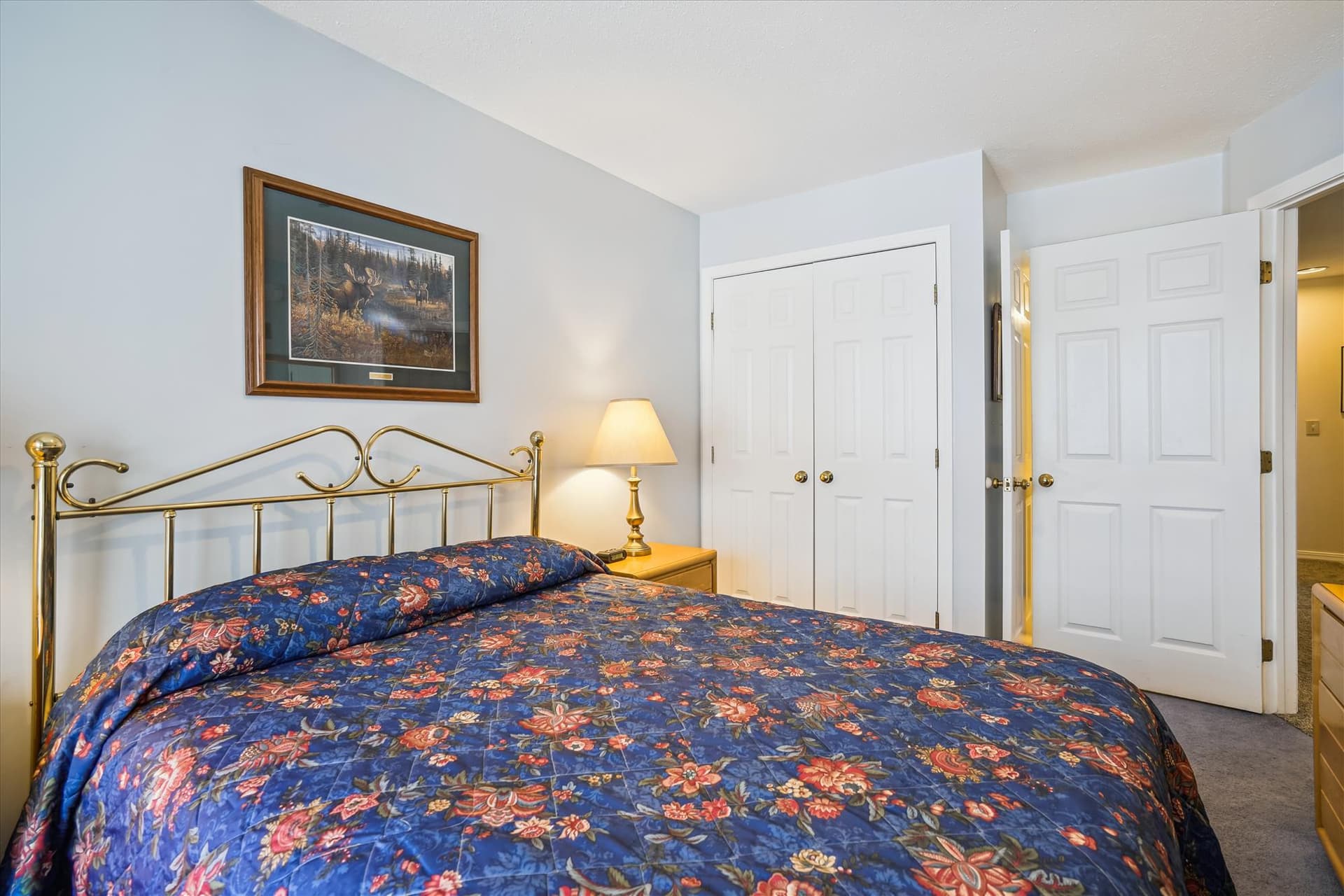Queen bed