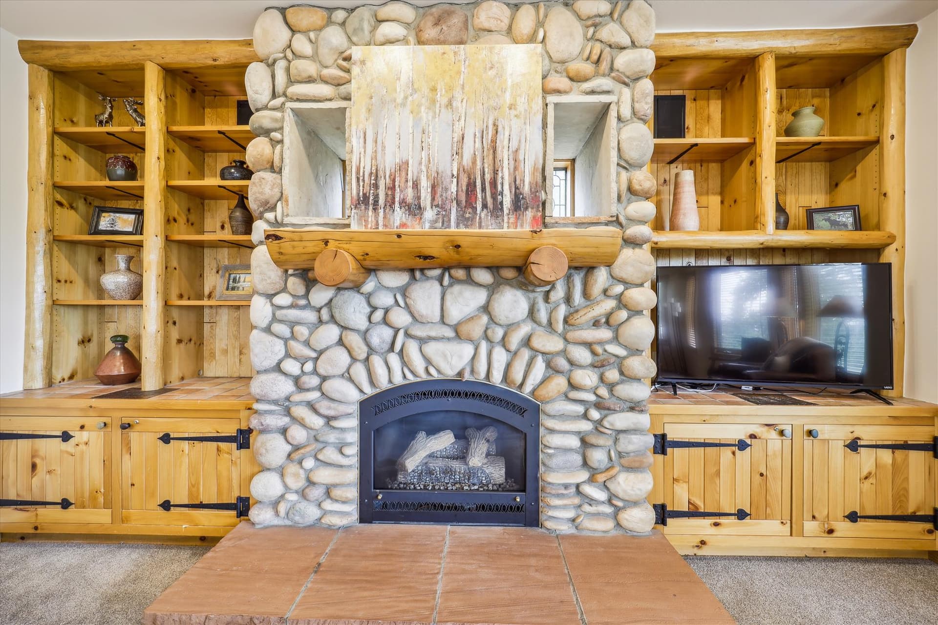 Living Area - Mountain View Lodge - Breckenridge Vacation Rental