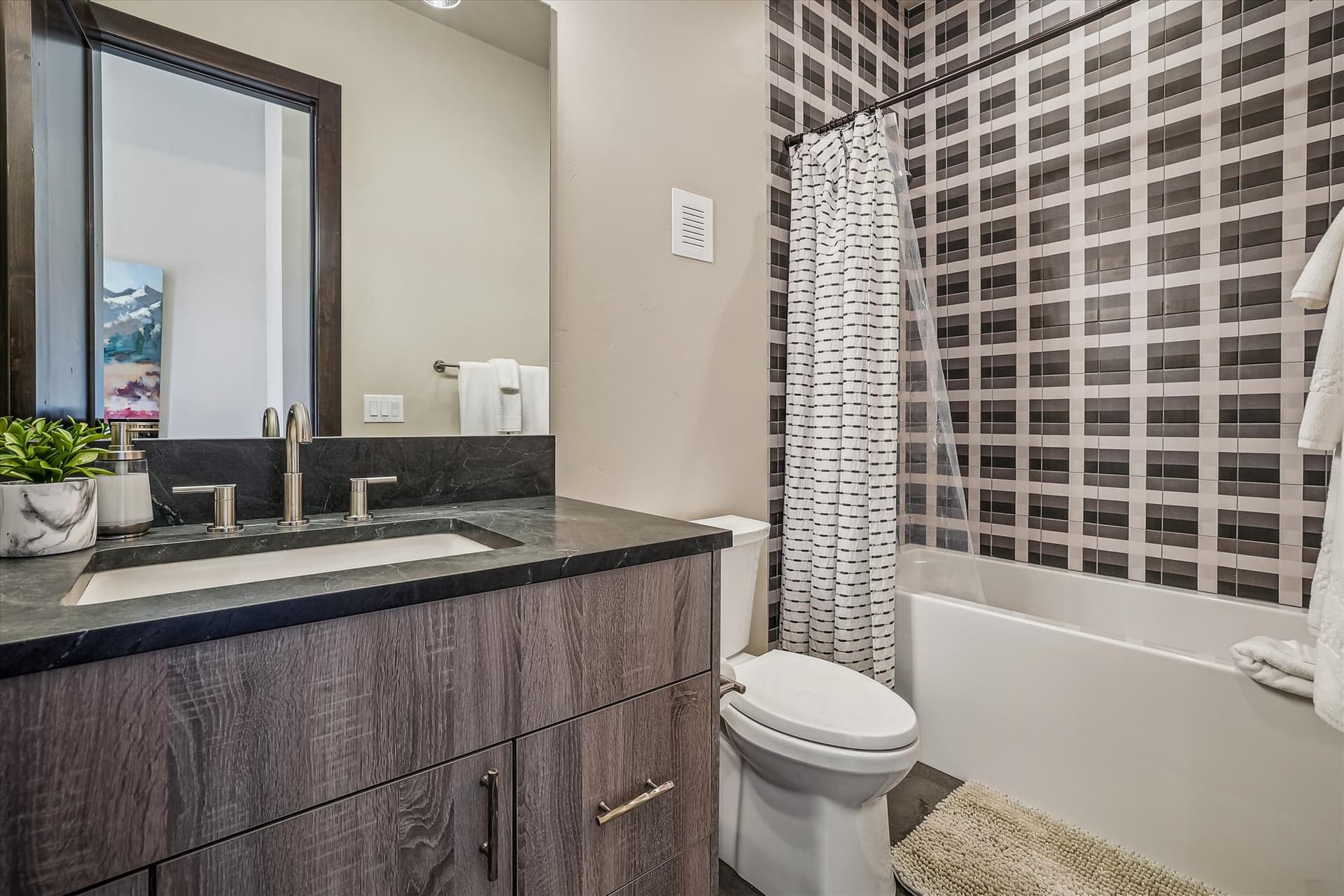Bathroom, The Crowne Summit, Breckenridge Vacation Rental