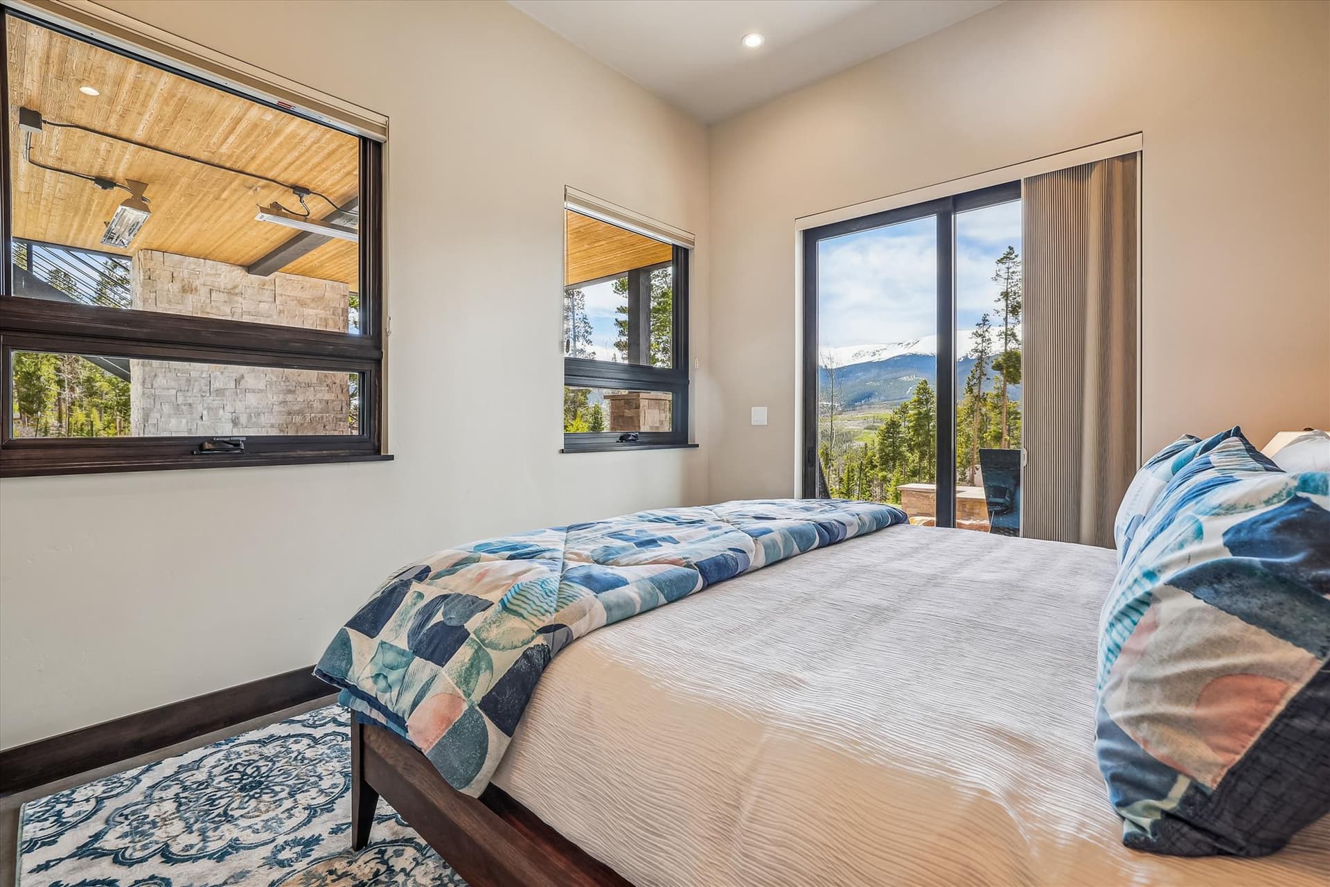 Bedroom, The Crowne Summit, Breckenridge Vacation Rental