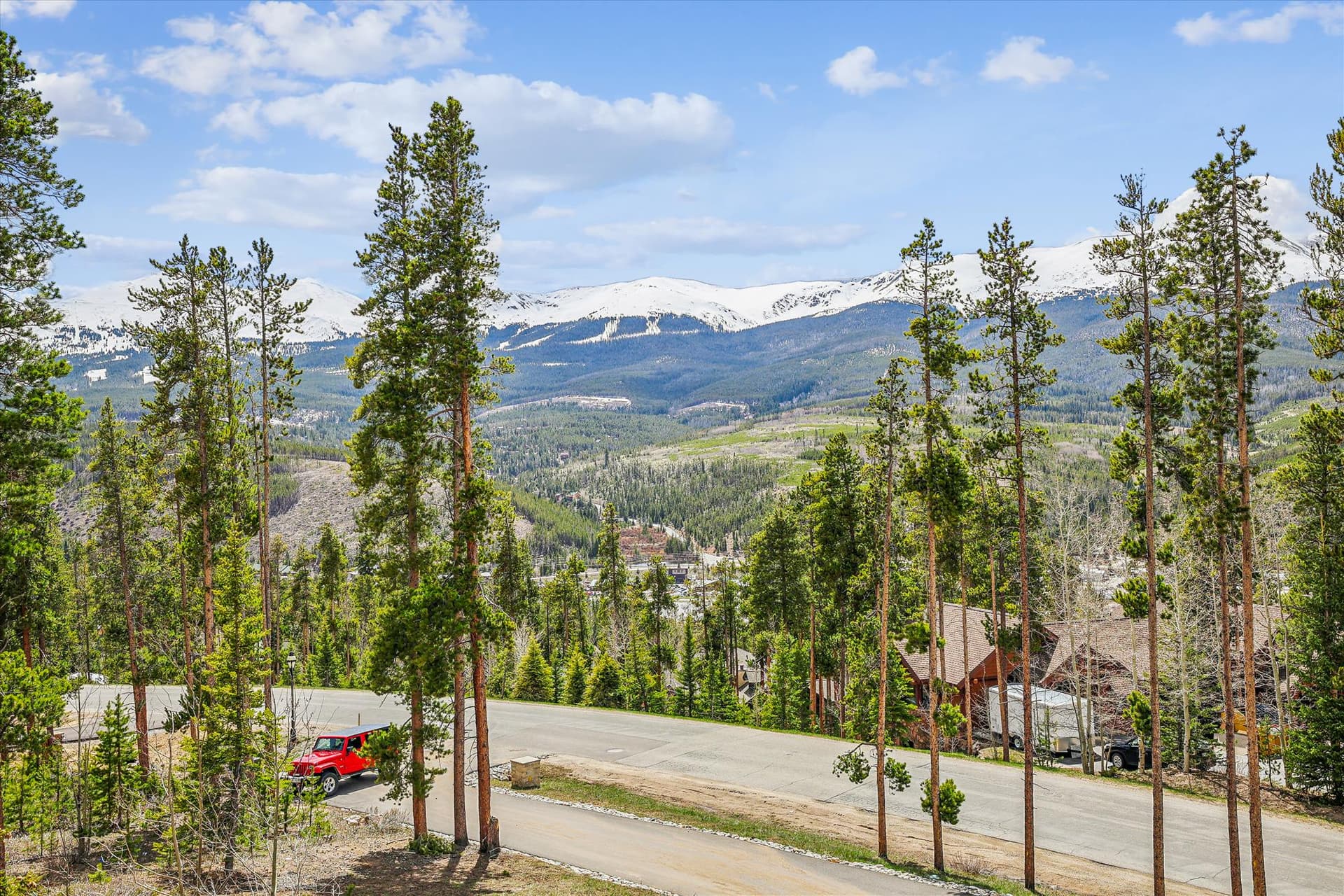 Exterior, The Crowne Summit, Breckenridge Vacation Rental