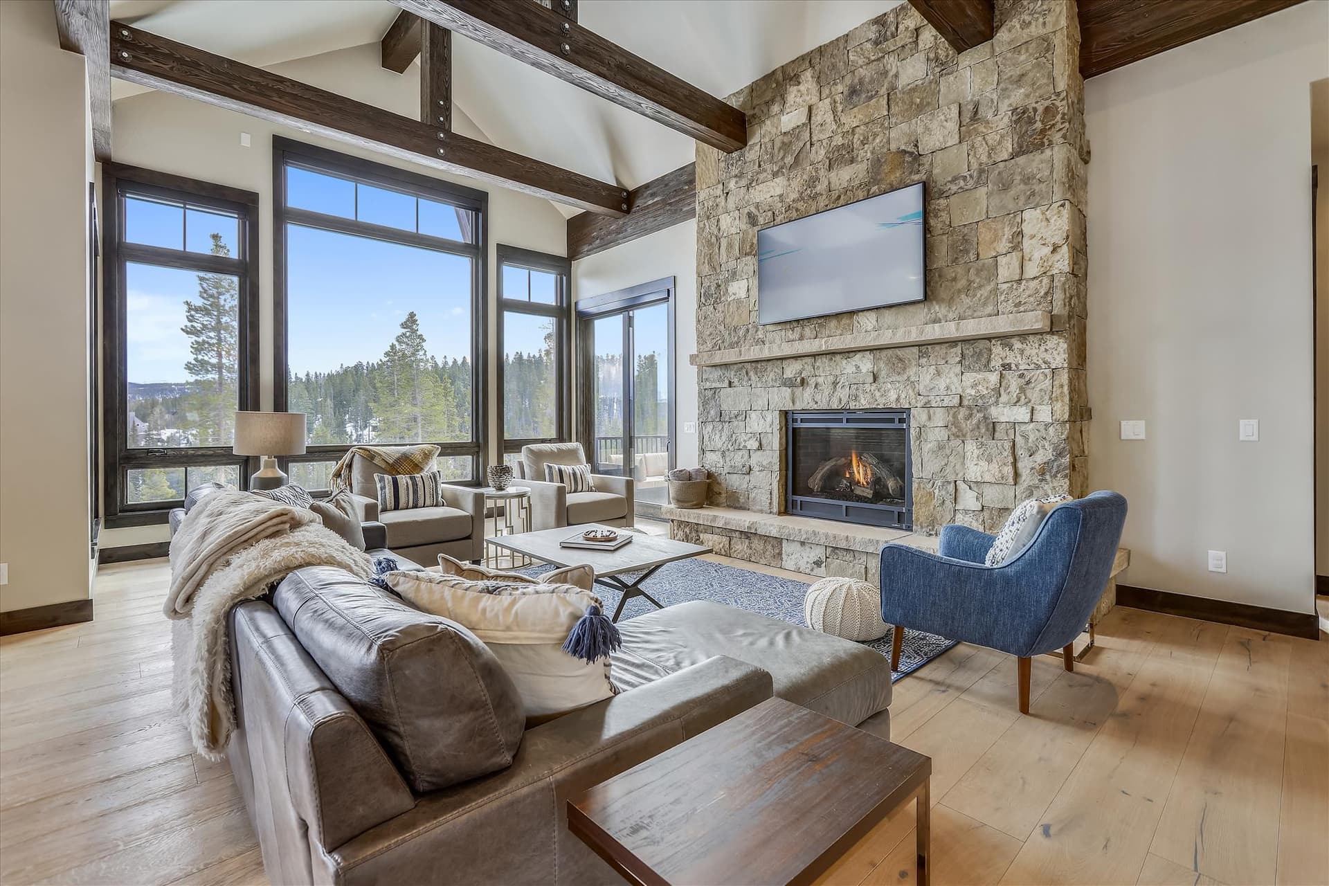 Living Area - Barton Creek Vista Breckenridge Vacation Rental