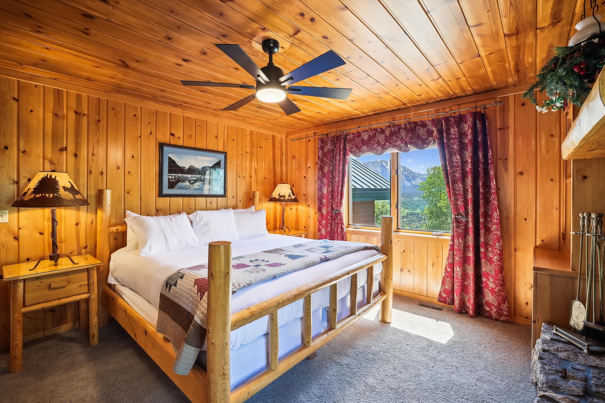 Bedroom - Hamilton Creek Cabin - Silverthorne Vacation Rental