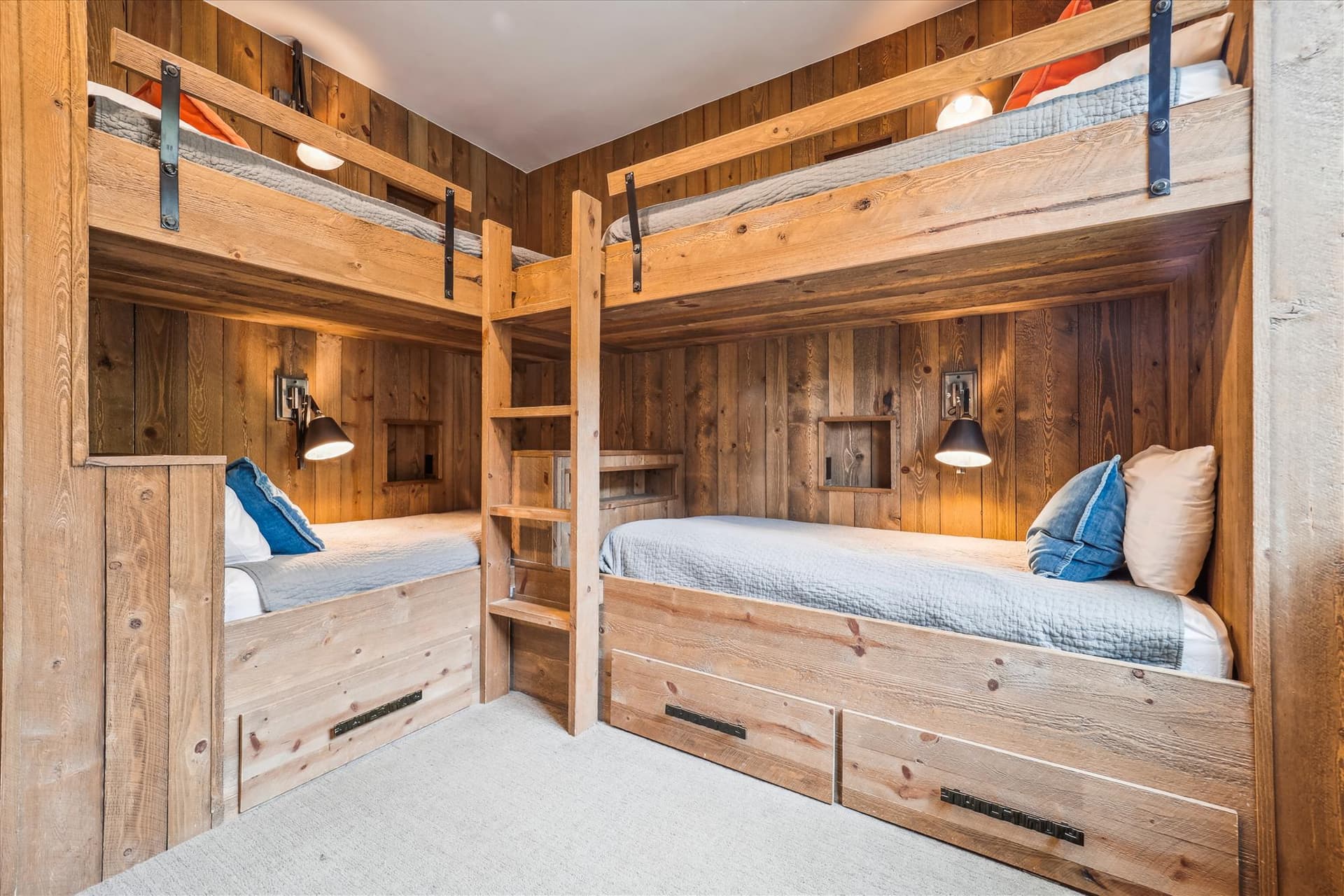 Bedroom - Highwoods at Shock Hill - Breckenridge Vacation Rental