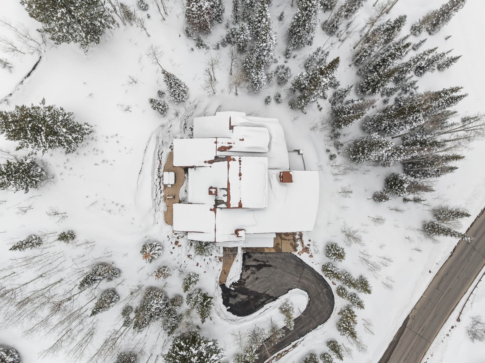 aerial view of a luxury vacation home rental in park city located in The Colony