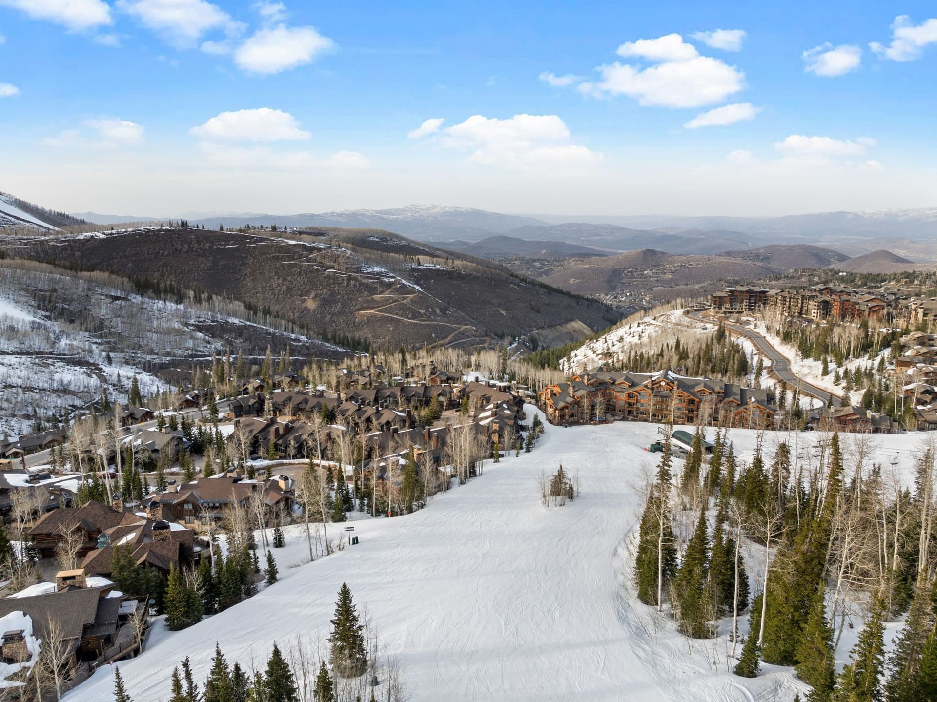ski run next to ski utah home