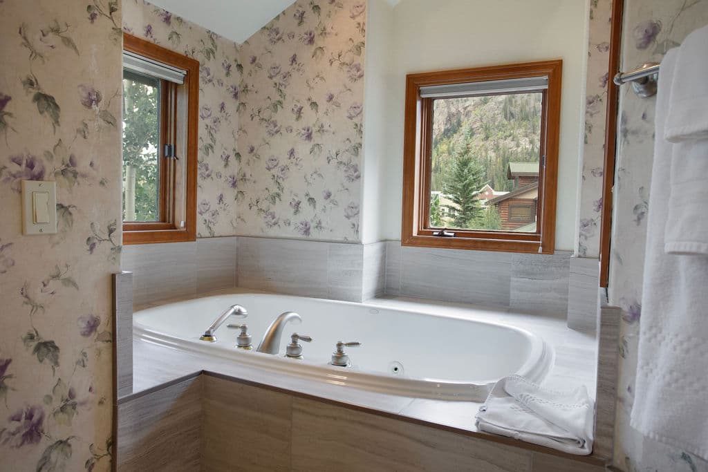 Bathroom - Streamside Lane - Frisco Vacation Rental
