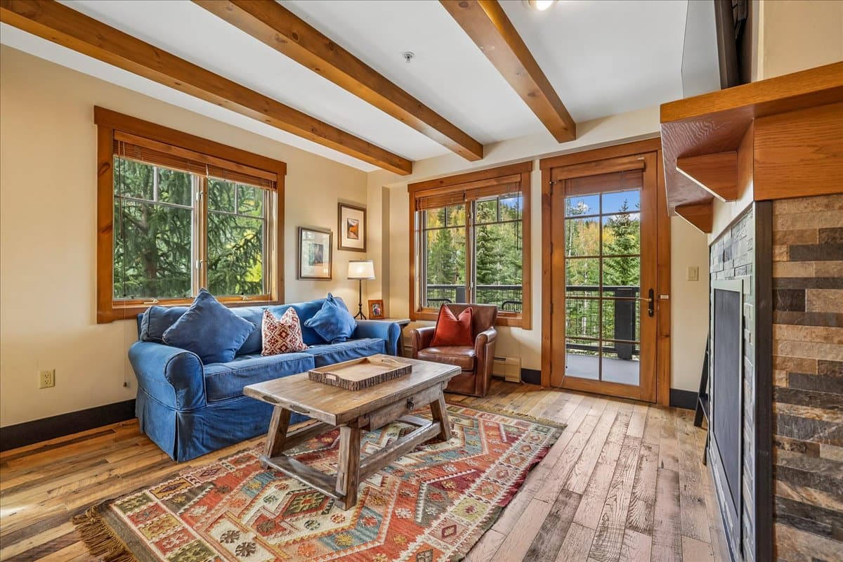 Living Area - Mountain Thunder Lodge 1201 - Breckenridge Vacation Rental