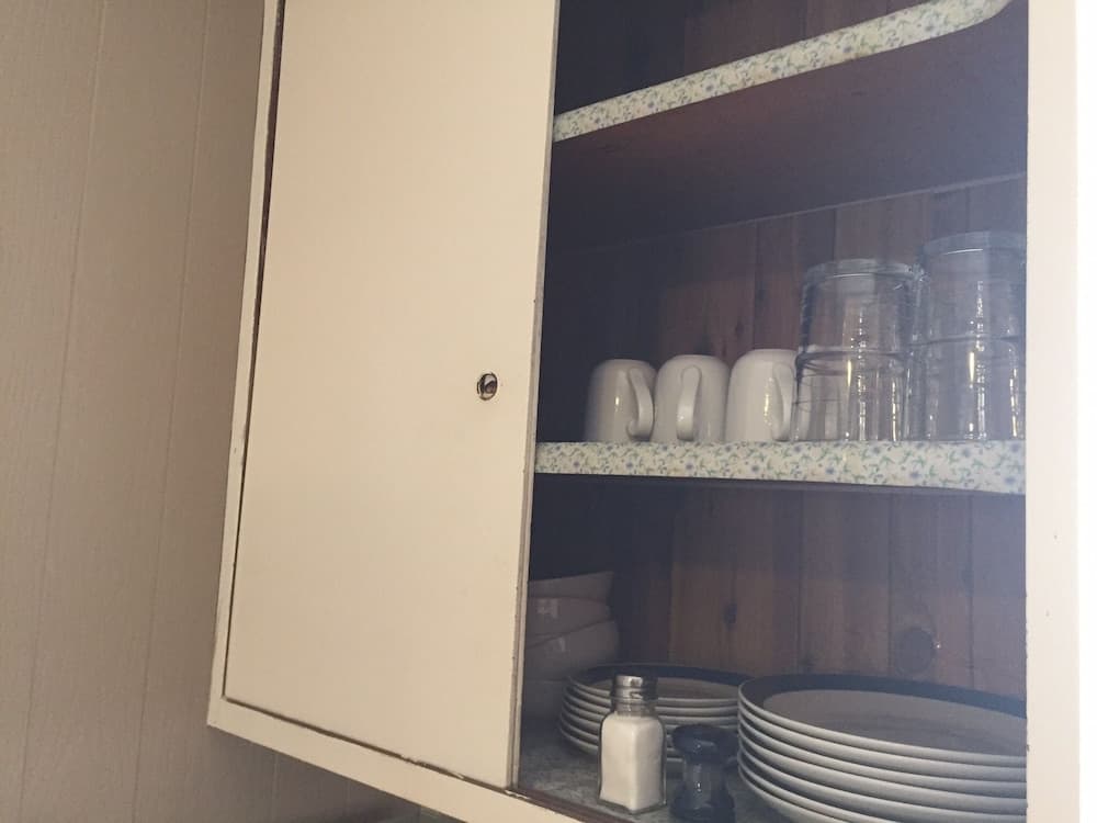 Room Service - Dining