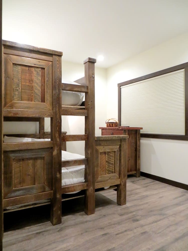 Children’s Theme Room