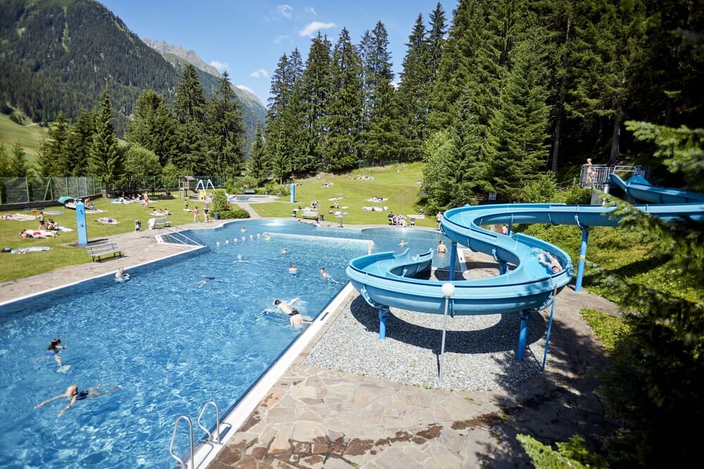 Exercise/Lap Pool