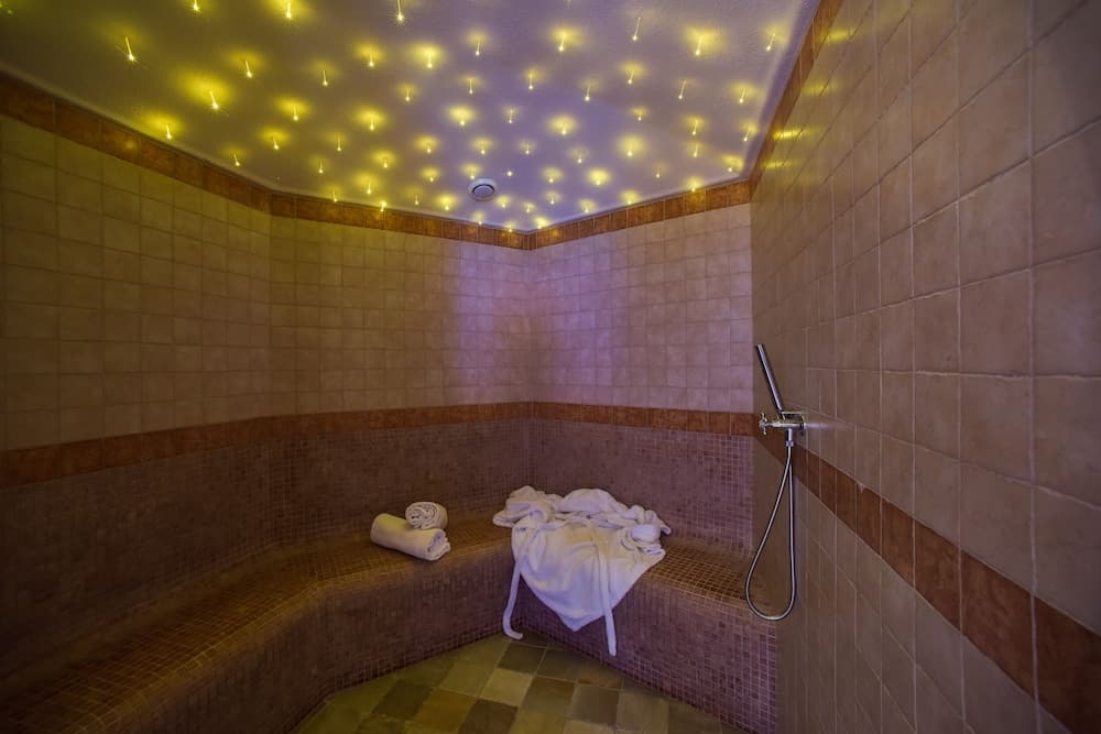 Steam Room