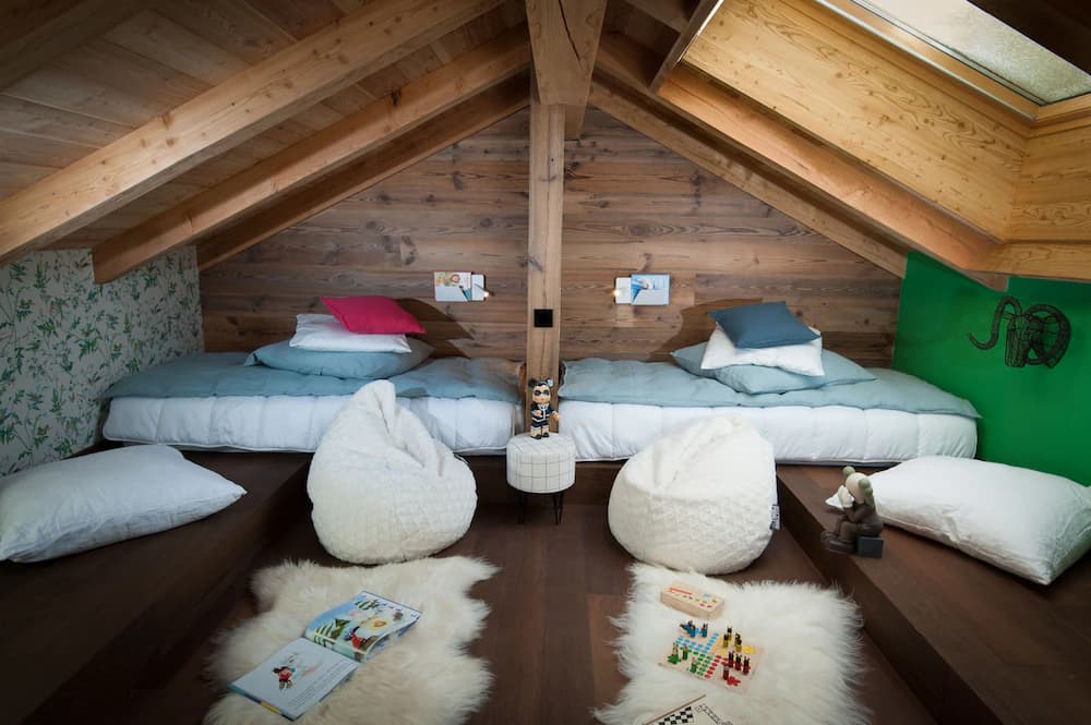 Children’s Theme Room