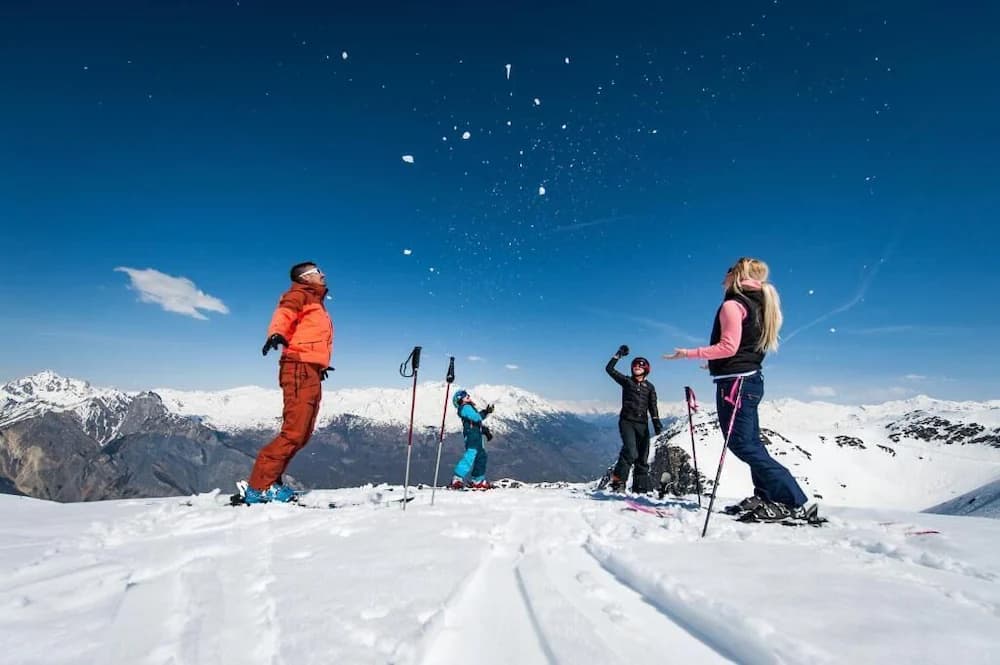 Snow and Ski Sports