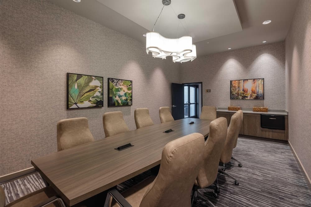 Meeting facility
