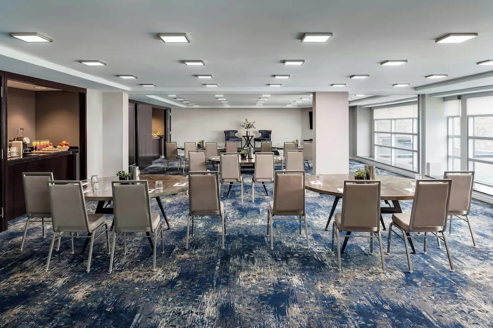 Meeting facility