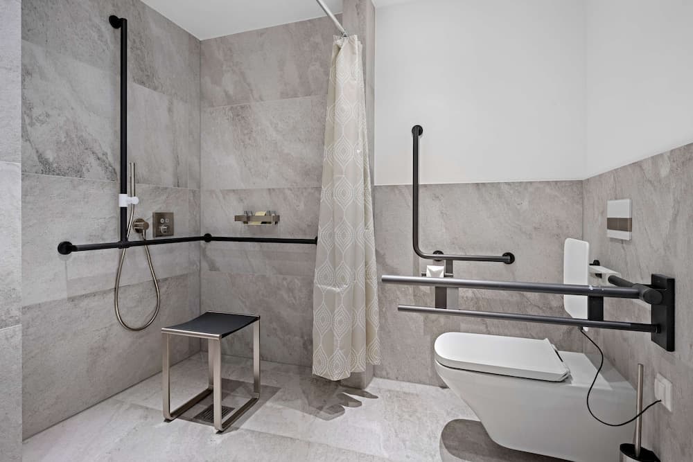 Bathroom shower