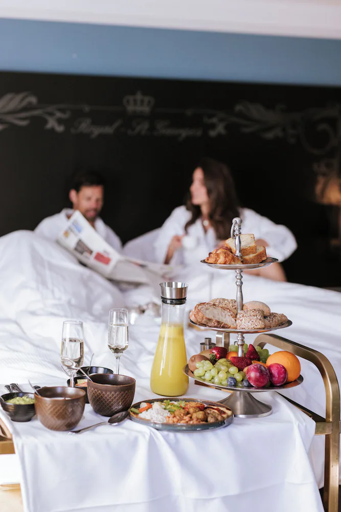 Room service - dining