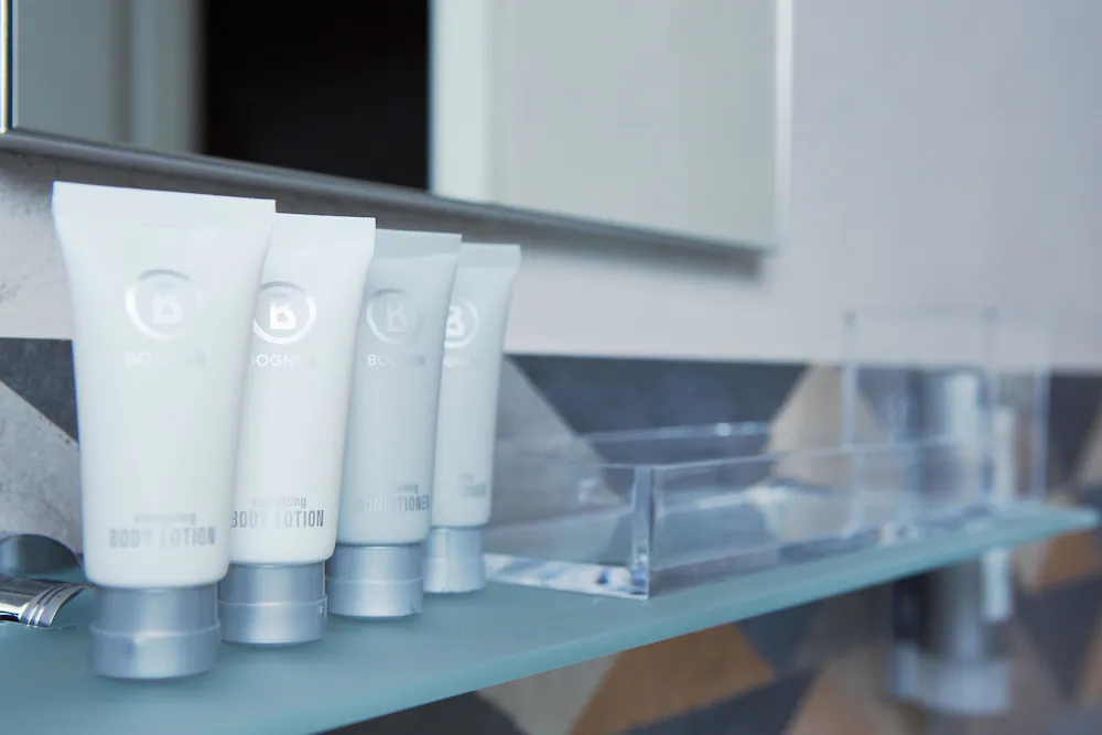 Bathroom amenities