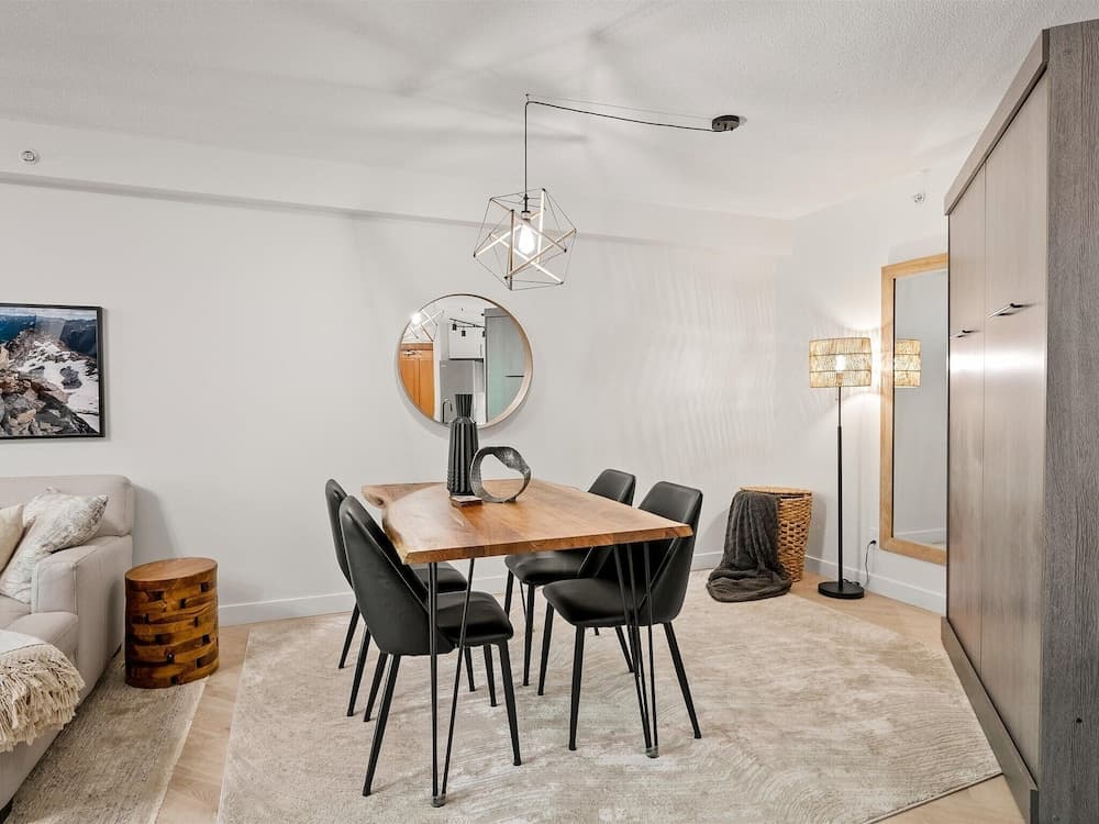 In-room dining