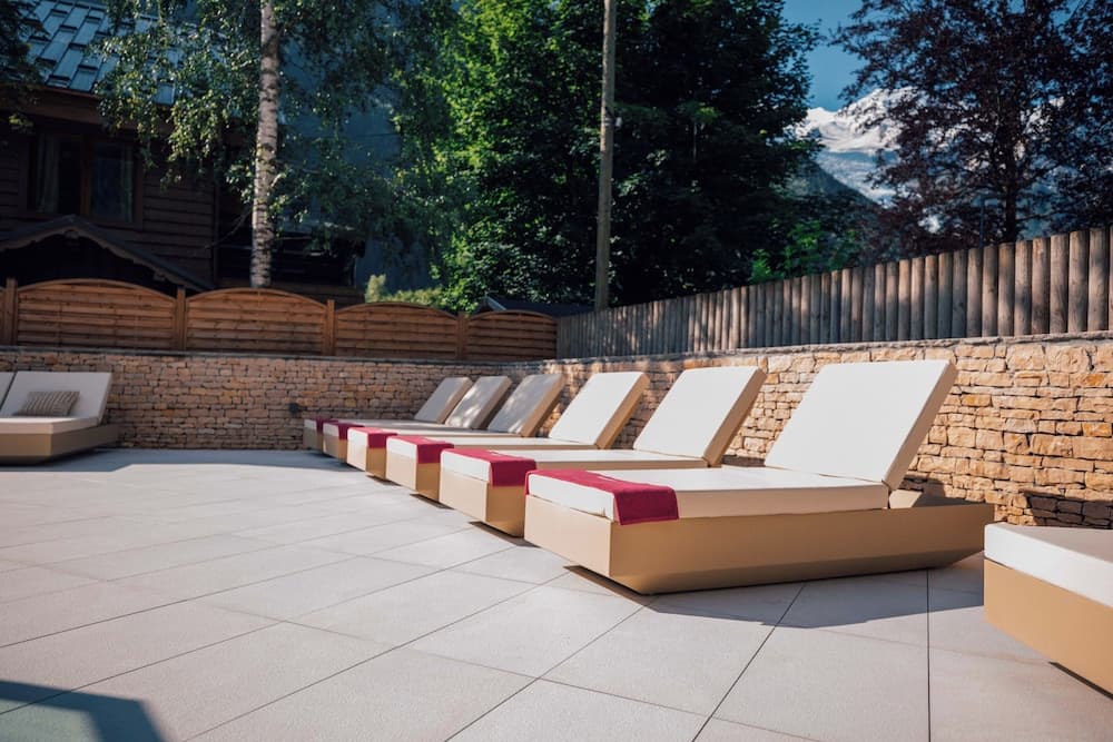Sundeck