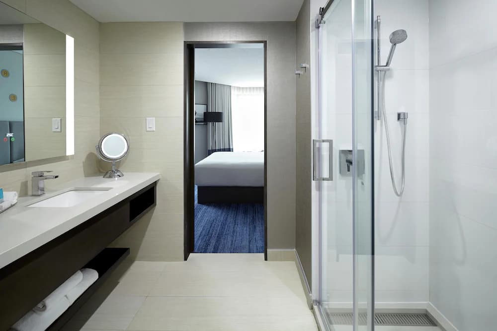 Bathroom shower