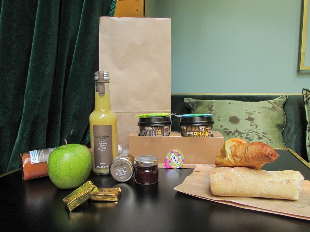 Breakfast meal