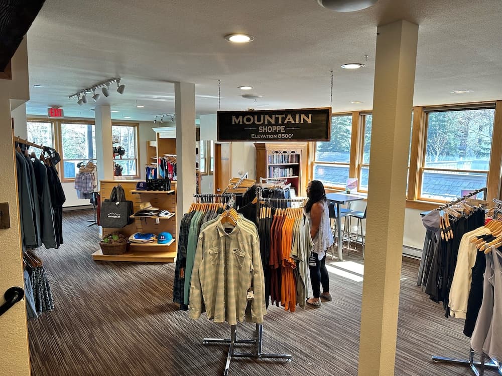 Gift shop