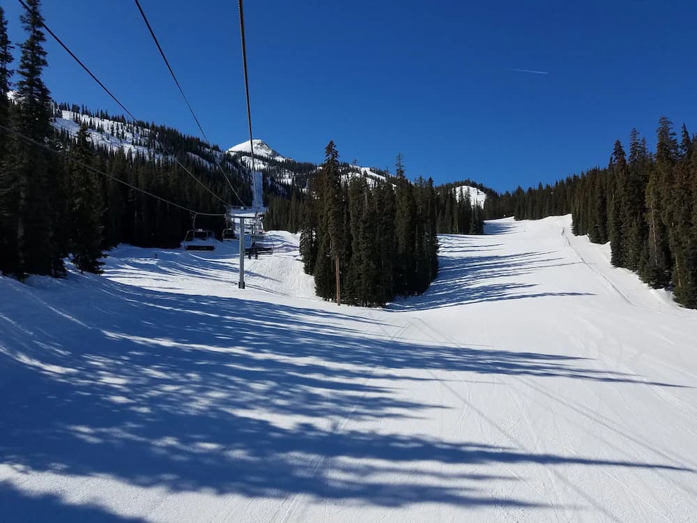 Snow and ski sports