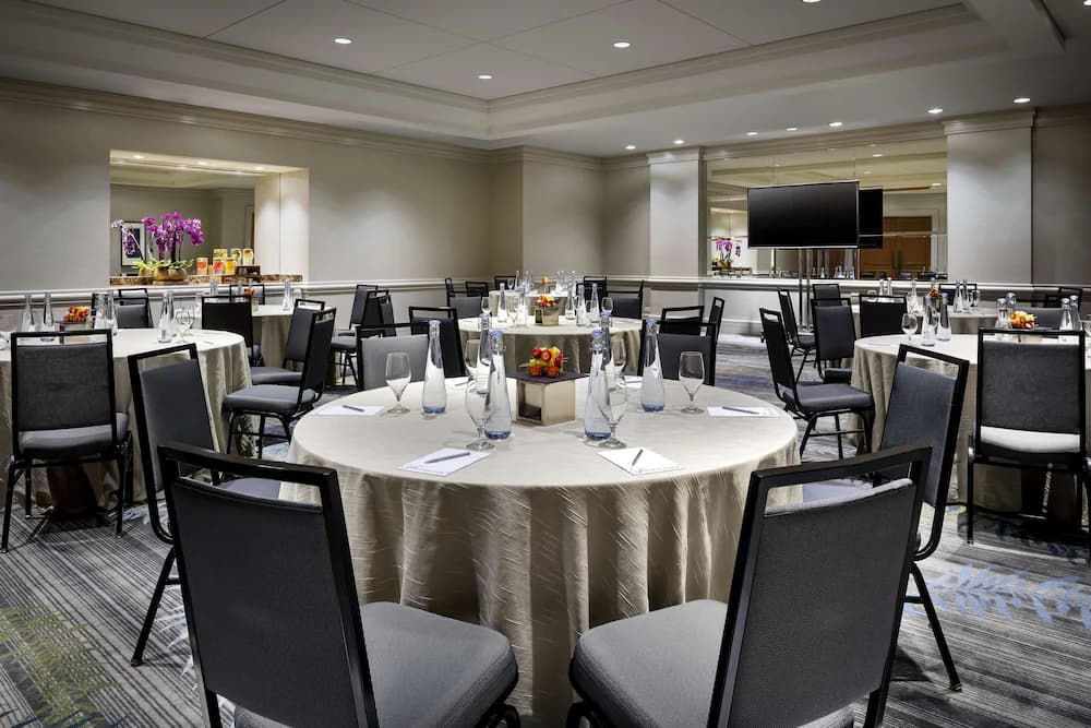 Meeting facility