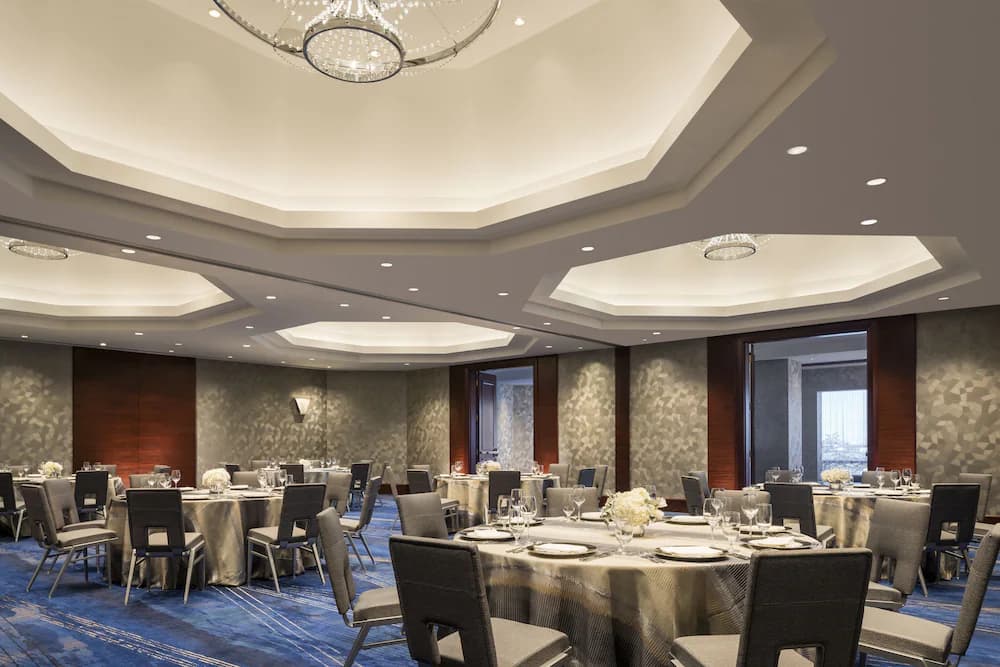 Banquet hall