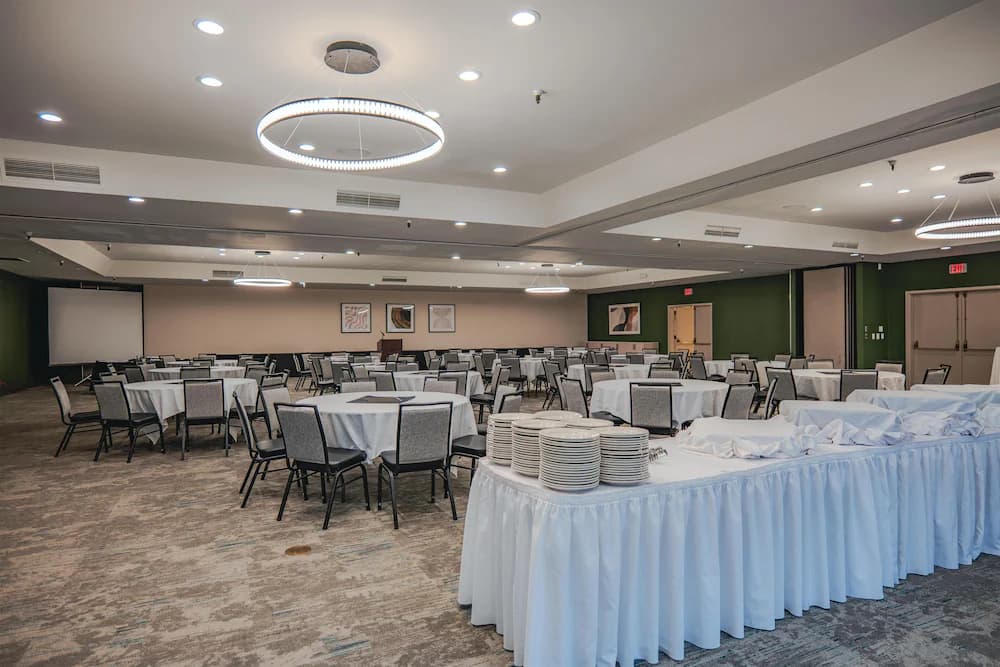 Meeting facility