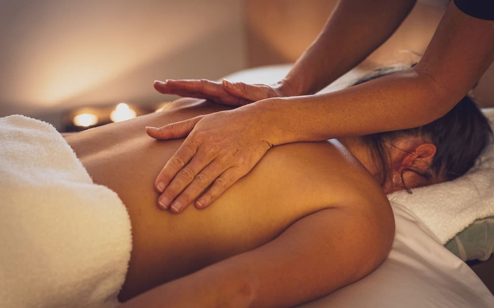 Massage in accommodation