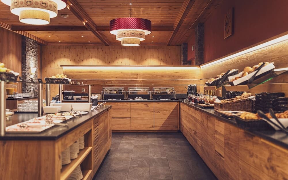 Breakfast buffet