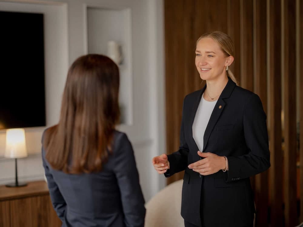 Concierge desk