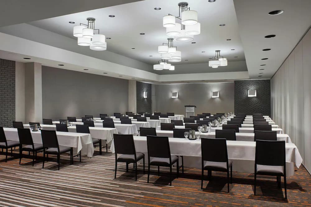 Meeting facility