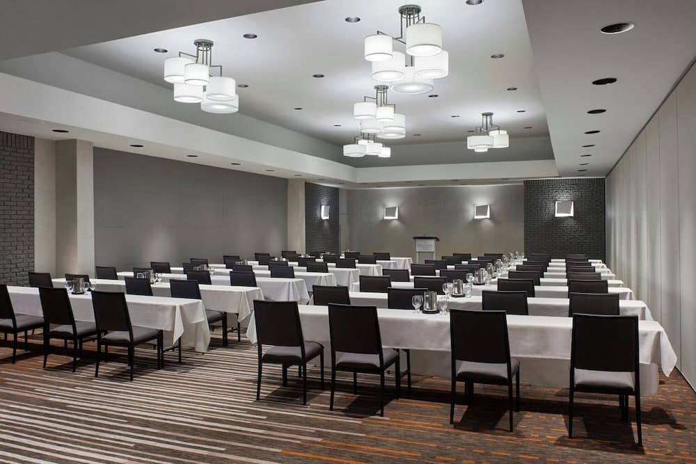 Meeting facility