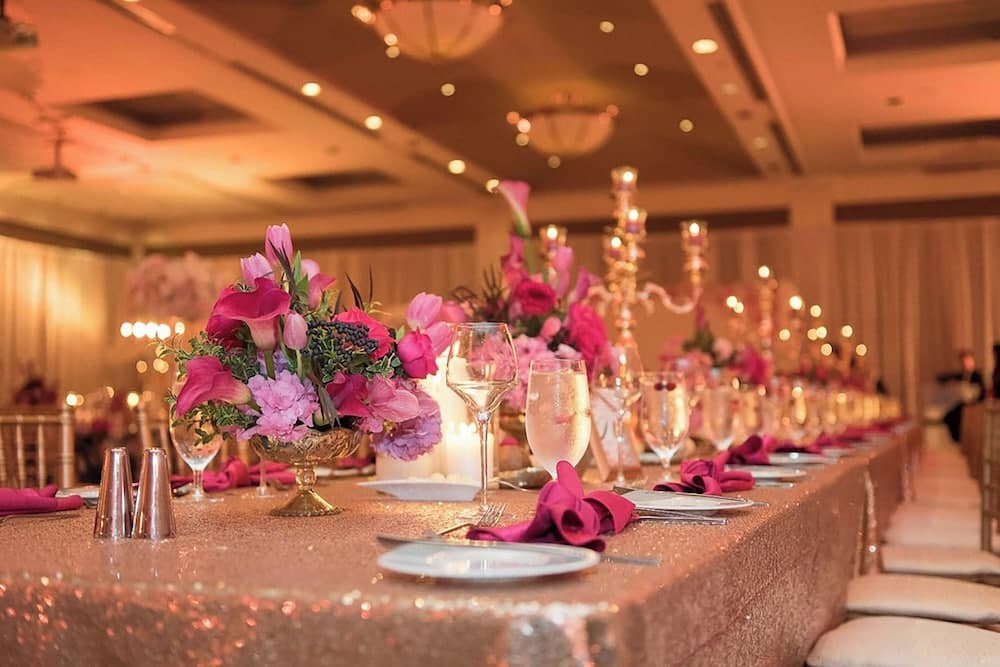 Banquet hall