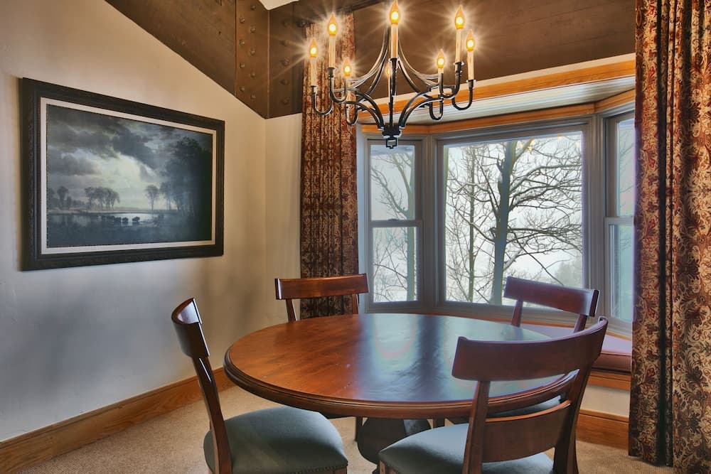 In-room dining