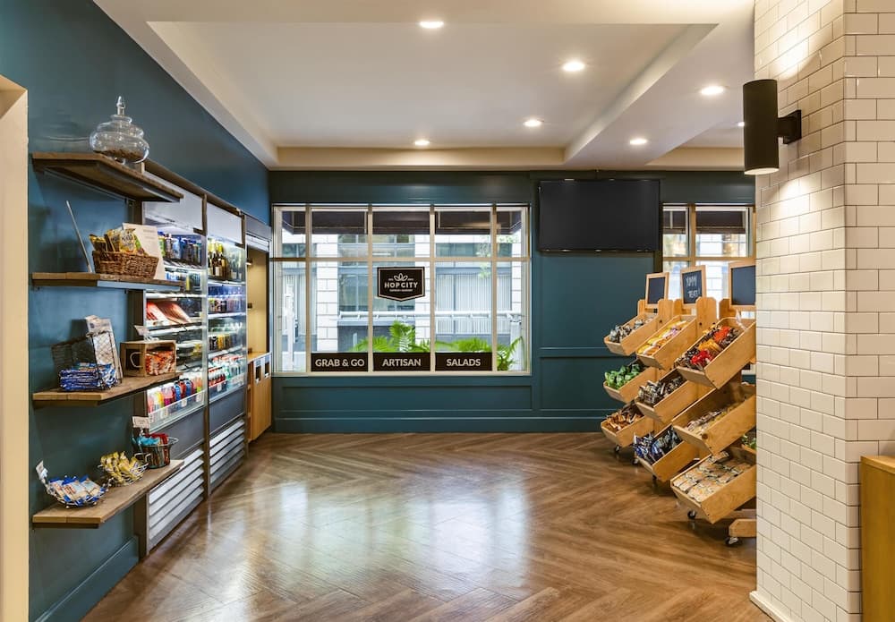 Snack bar