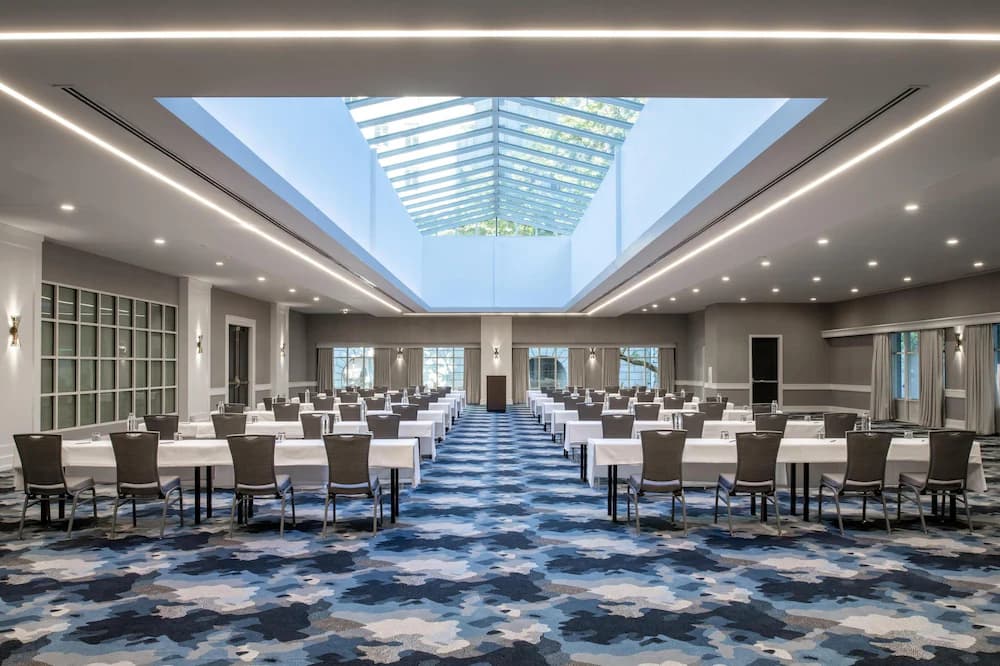 Meeting facility