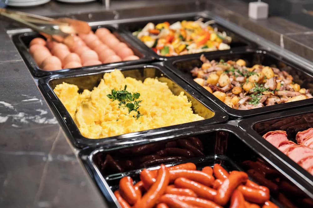 Breakfast buffet