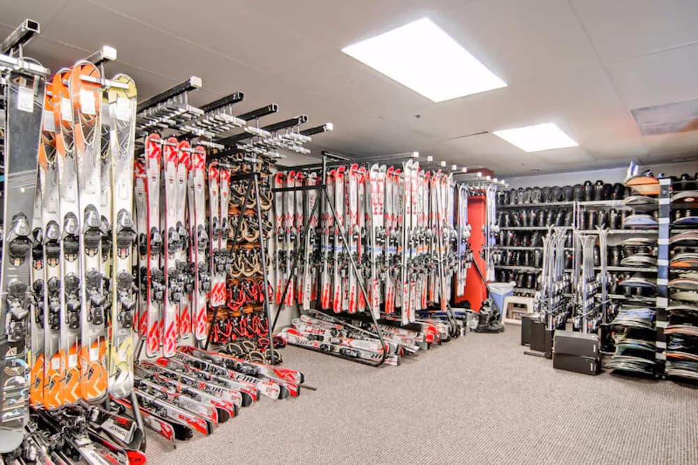 Snow and ski sports