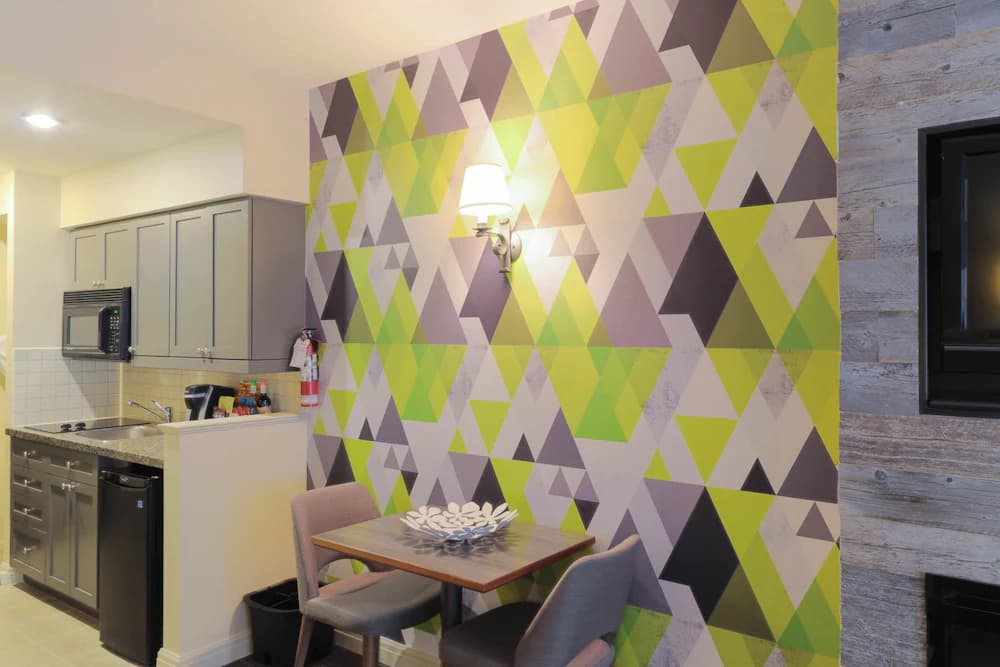 Private kitchenette