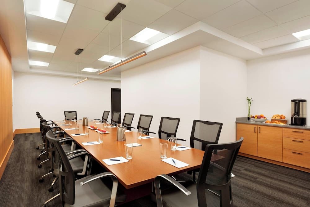 Meeting facility