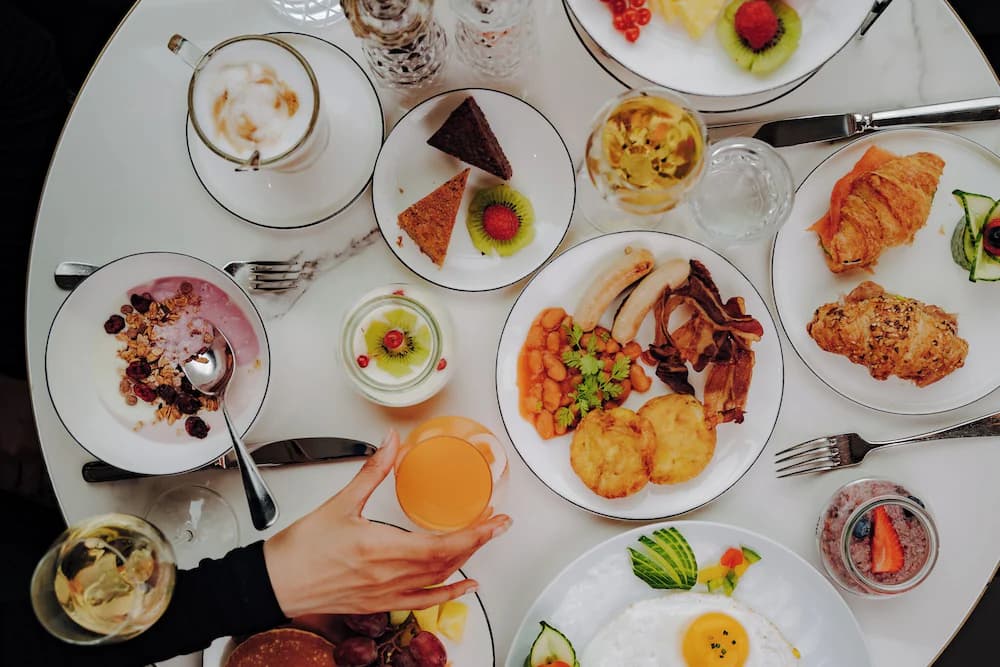 Breakfast buffet